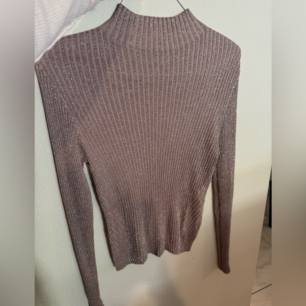 Gianni Bini Shimmering Ribbed Sweater size M